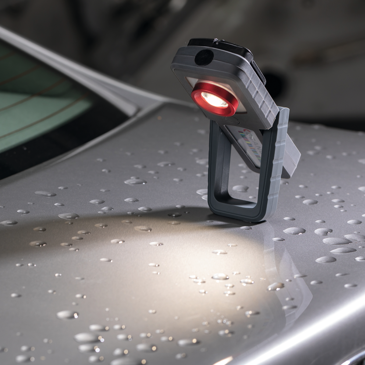 Akku-Arbeitslampe LED "SUNMATCH 4" für die Farbanpassung IP65 mit Magnet